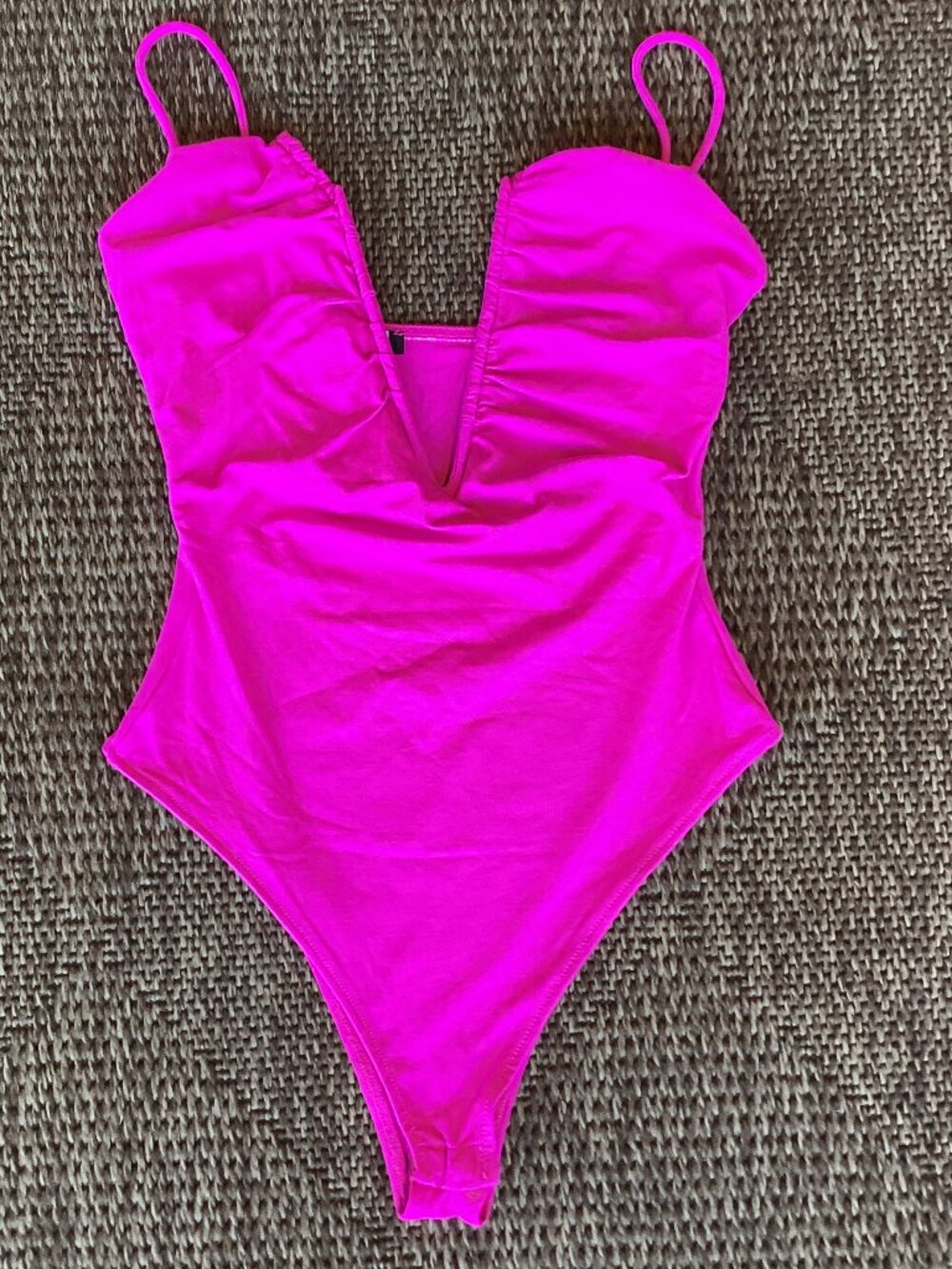 💖 Zara Hot Pink Bodysuit – Size S